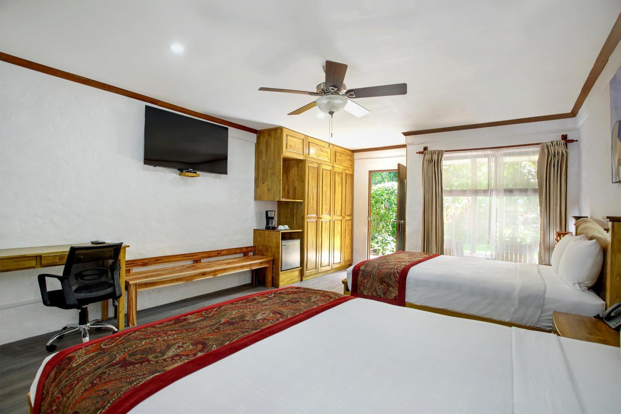 Hacienda Guachipelin Volcano Ranch Hotel & Hot Springs Liberia Exterior foto